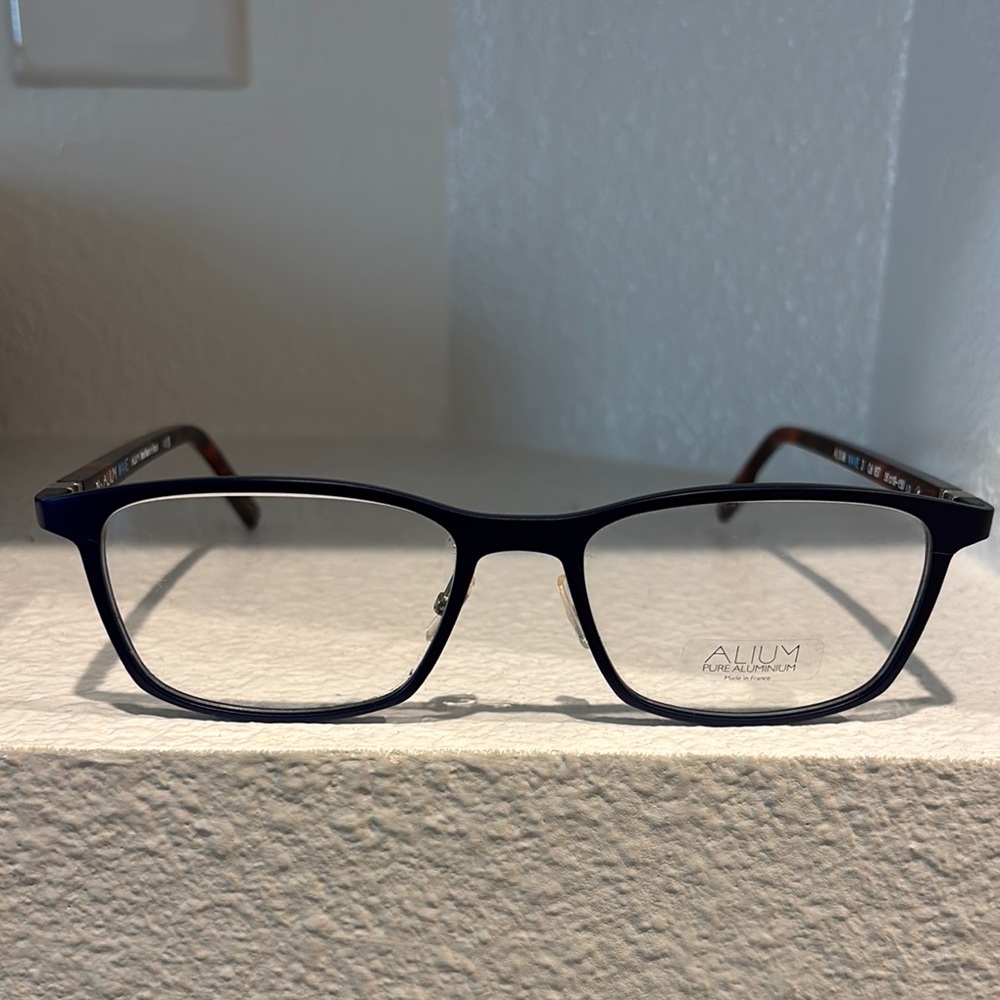 Alium Black Eyeglasses